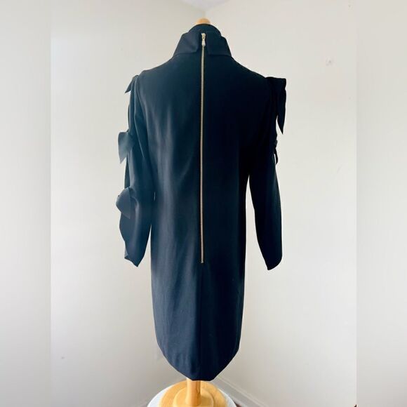 ALEX MARIE GORGEOUS LONG SLEEVE DRESS WITH BOWS DOWN SLEEVE SIZE 2 - Picture 4 of 6